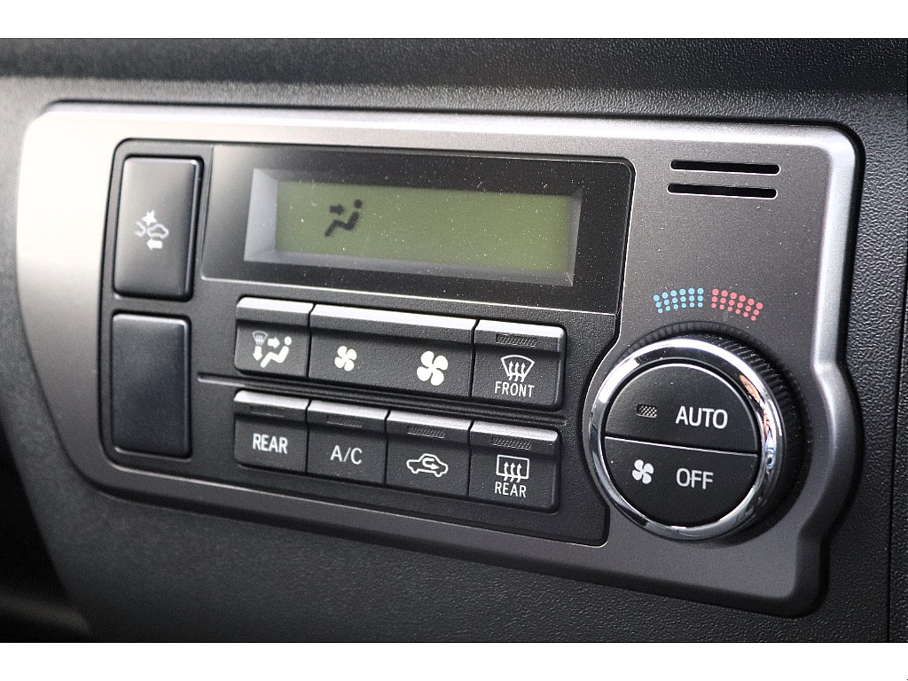 ハイエース高崎店にて展示中♪027-329-5670