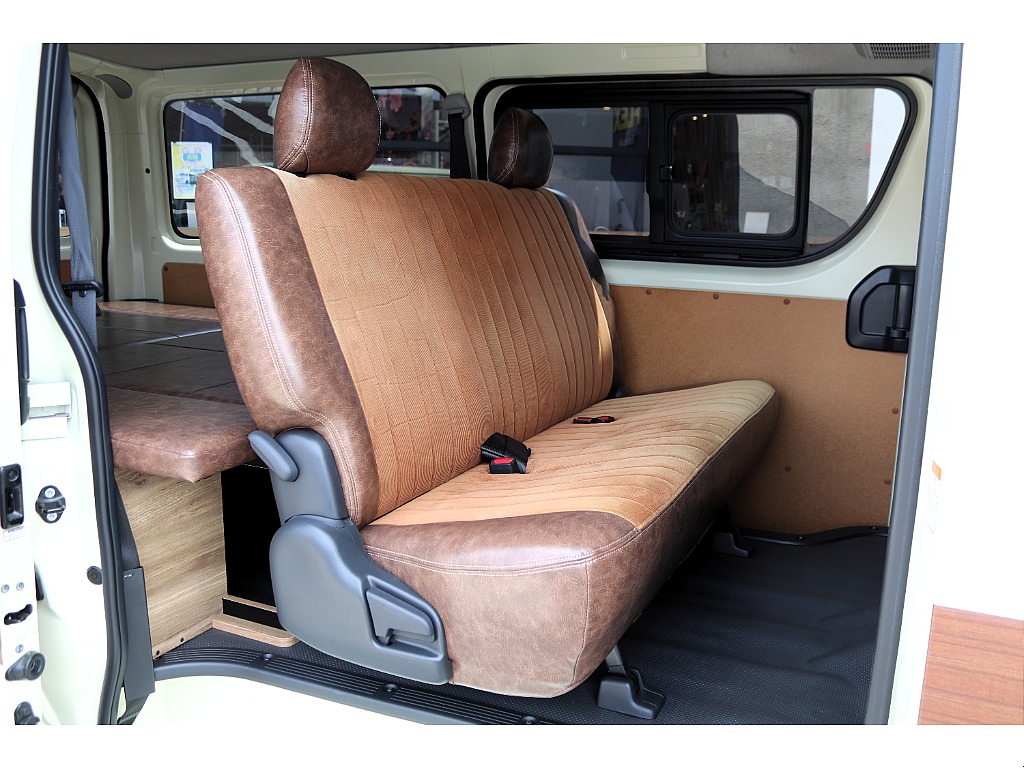 ハイエース高崎店にて展示中♪027-329-5670