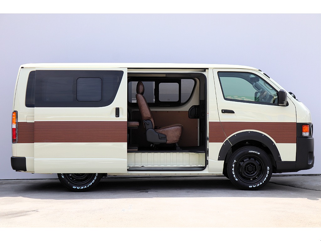 ハイエース高崎店にて展示中♪027-329-5670