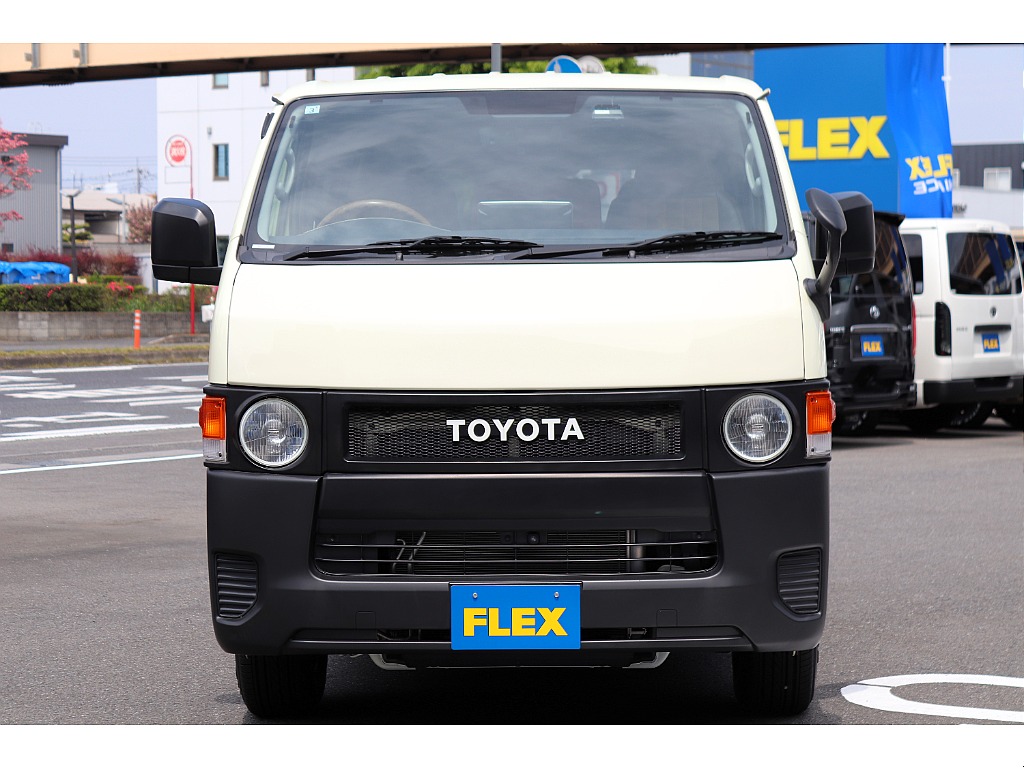 ハイエース高崎店にて展示中♪027-329-5670