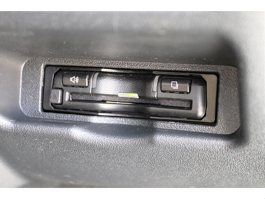 ハイエース高崎店にて展示中♪027-329-5670