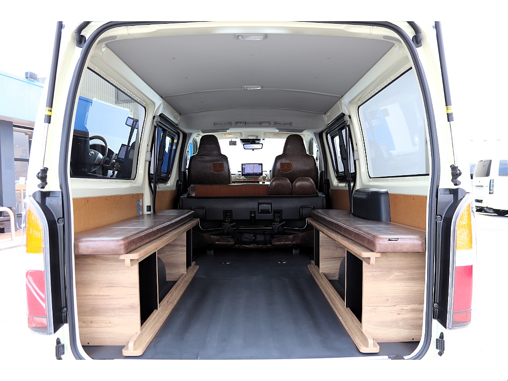 ハイエース高崎店にて展示中♪027-329-5670