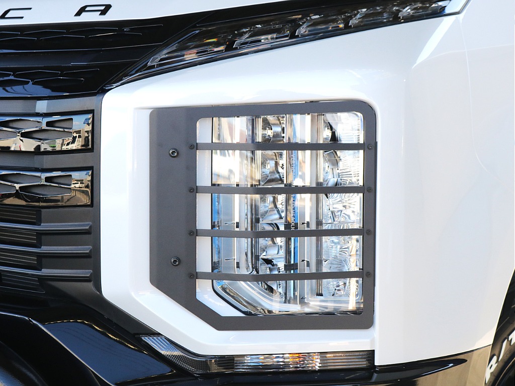 ヘッドライトプロテクター