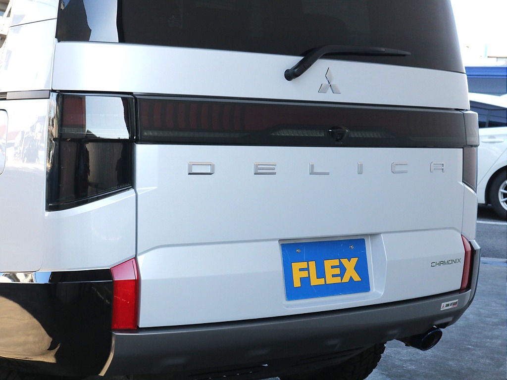 オリジナルLEDテールランプ