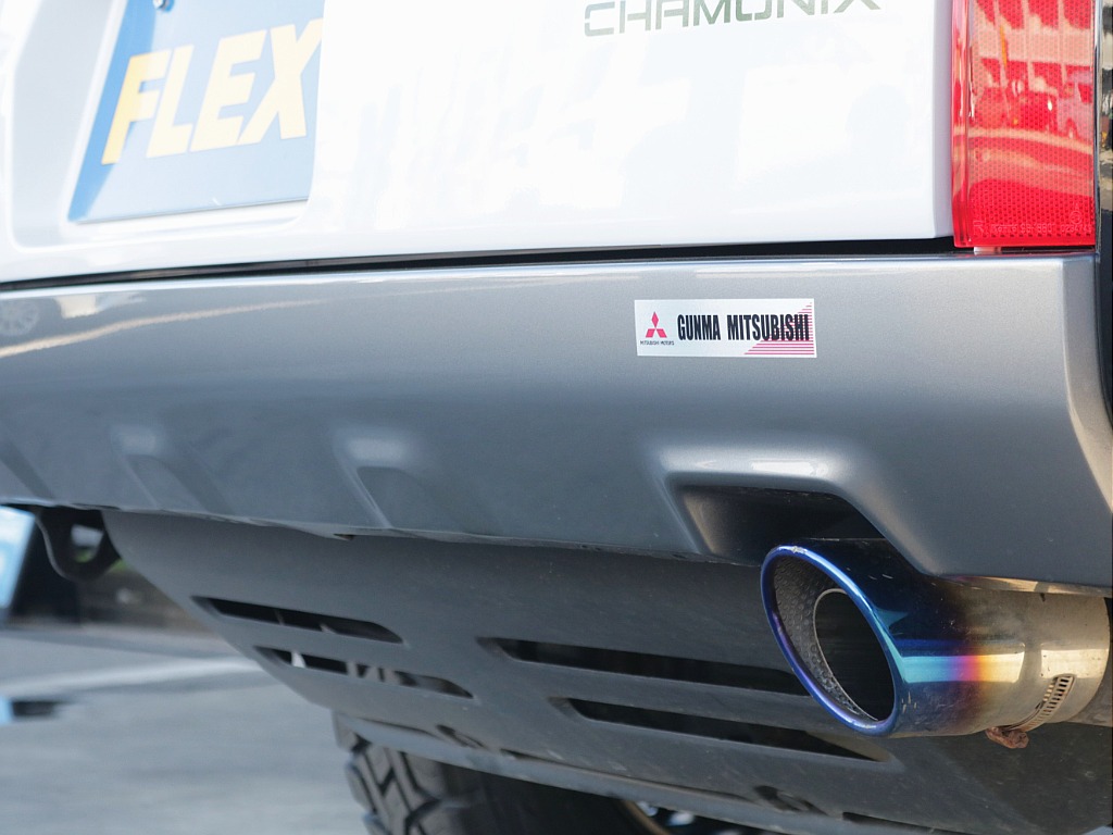 社外マフラーカッター