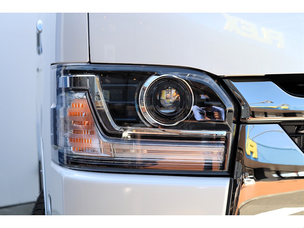 ハイエース高崎店にて展示中♪027-329-5670