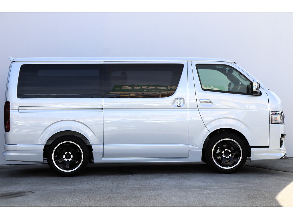 ハイエース高崎店にて展示中♪027-329-5670