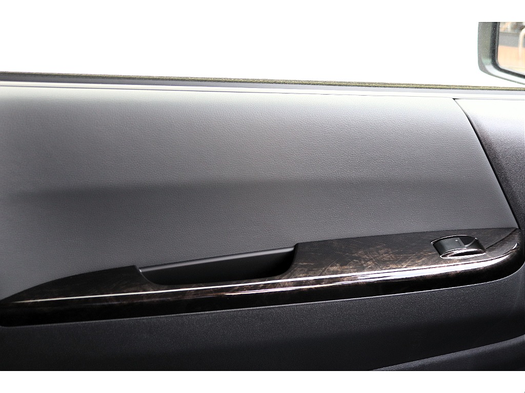 ハイエース高崎店にて展示中♪027-329-5670