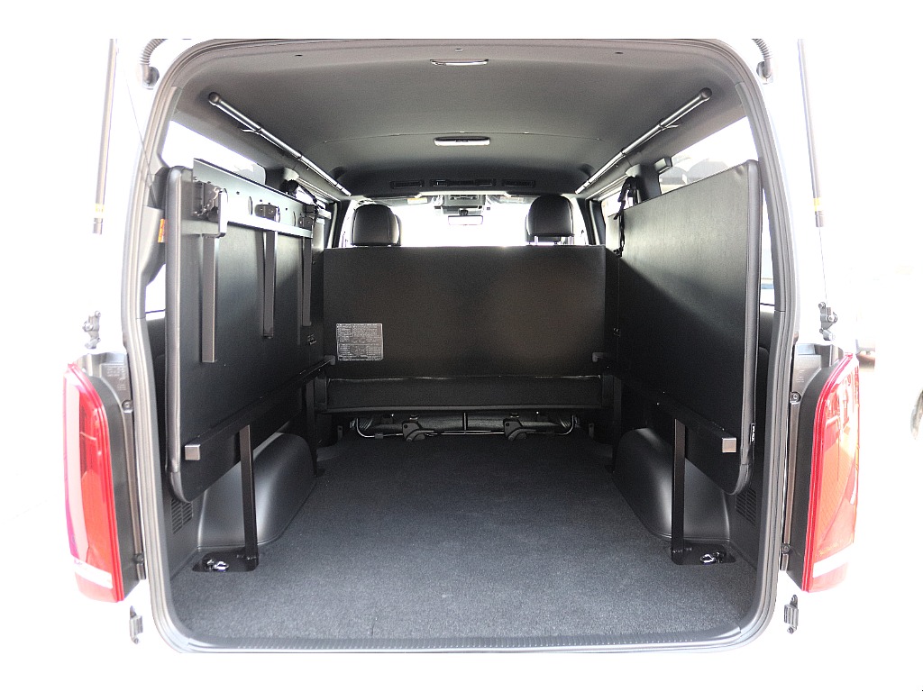 ハイエース高崎店にて展示中♪027-329-5670