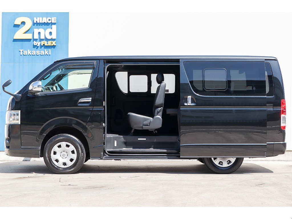 ハイエースセカンド高崎店にて展示中♪027-384-3591