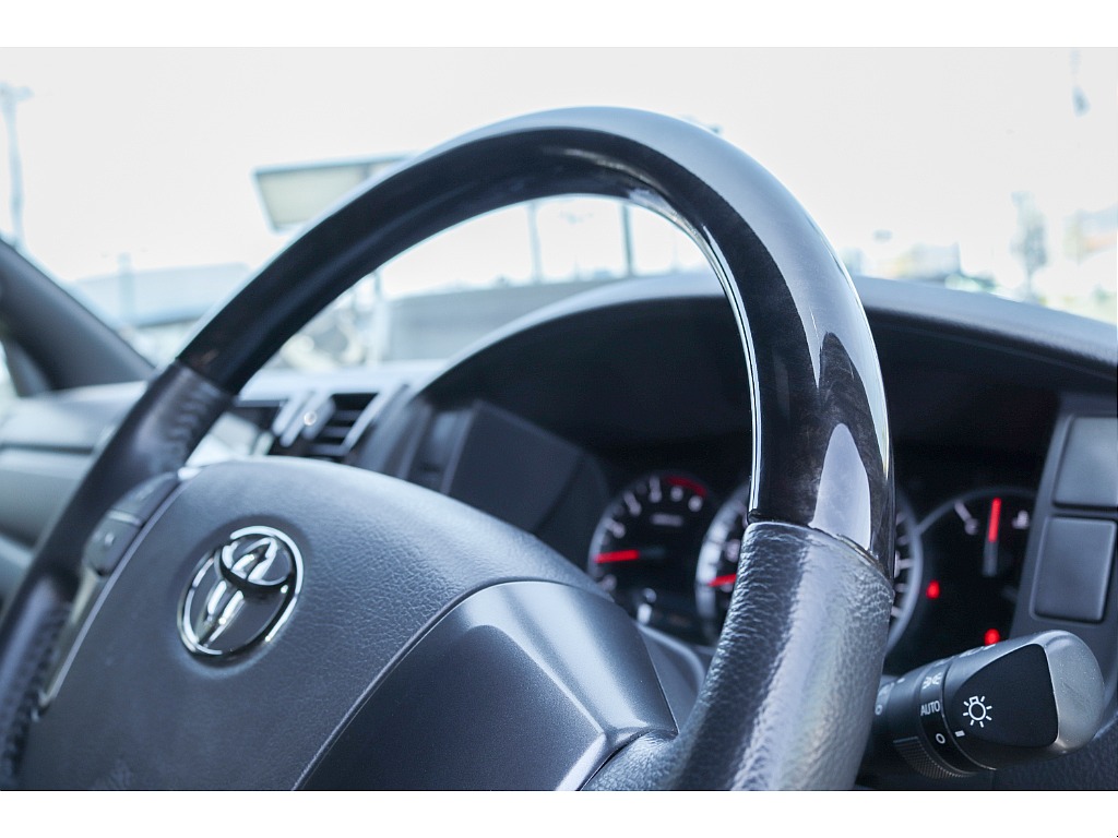 ハイエースセカンド高崎店にて展示中♪027-384-3591