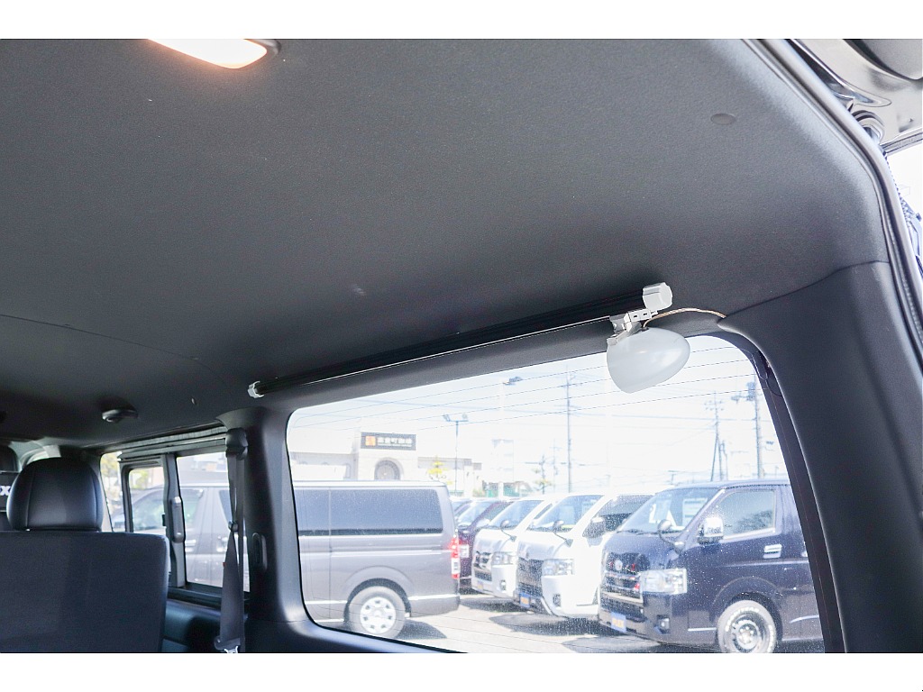 ハイエースセカンド高崎店にて展示中♪027-384-3591