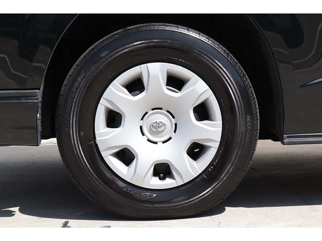 ハイエースセカンド高崎店にて展示中♪027-384-3591