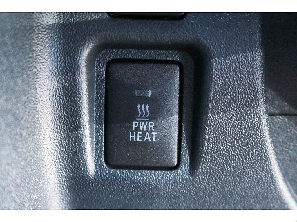 ハイエースセカンド高崎店にて展示中♪027-384-3591