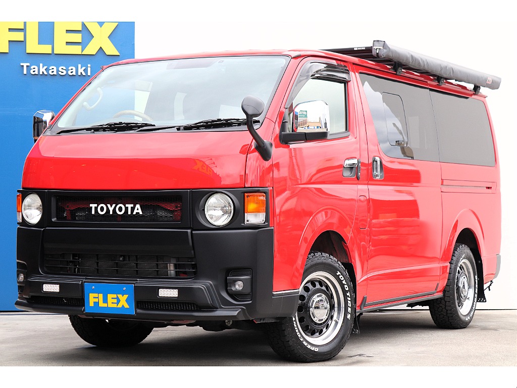 純正レッド！ハイエースＶディーゼル4ＷＤ！！カスタム多数！！