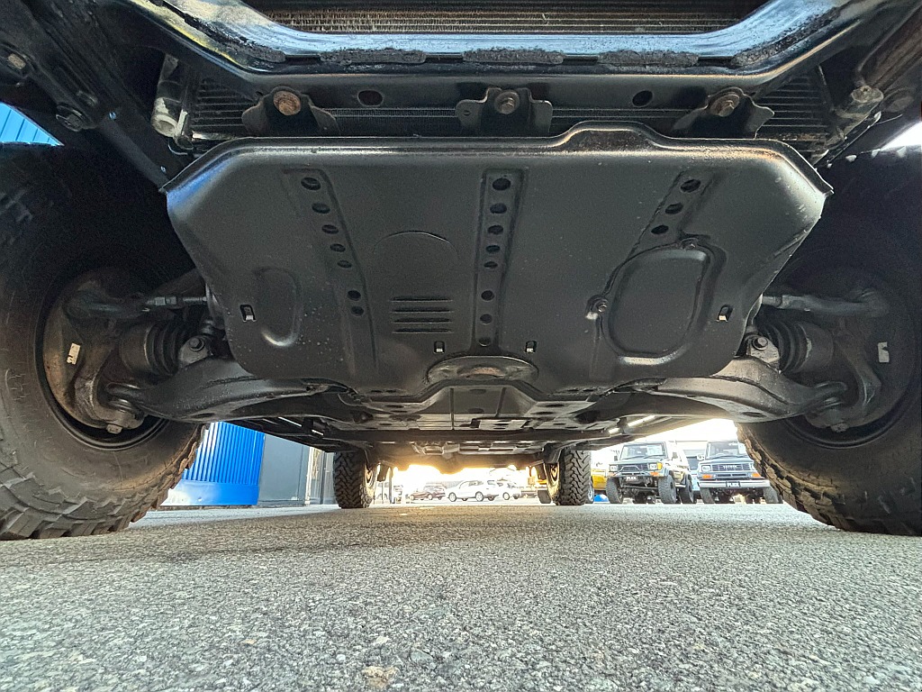 トヨタ ランドクルーザー100(17枚目)