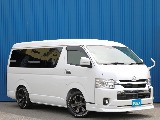 トヨタ ハイエース(3枚目)