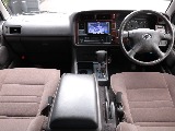 トヨタ ハイエース(2枚目)