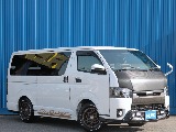 トヨタ ハイエースバン(3枚目)