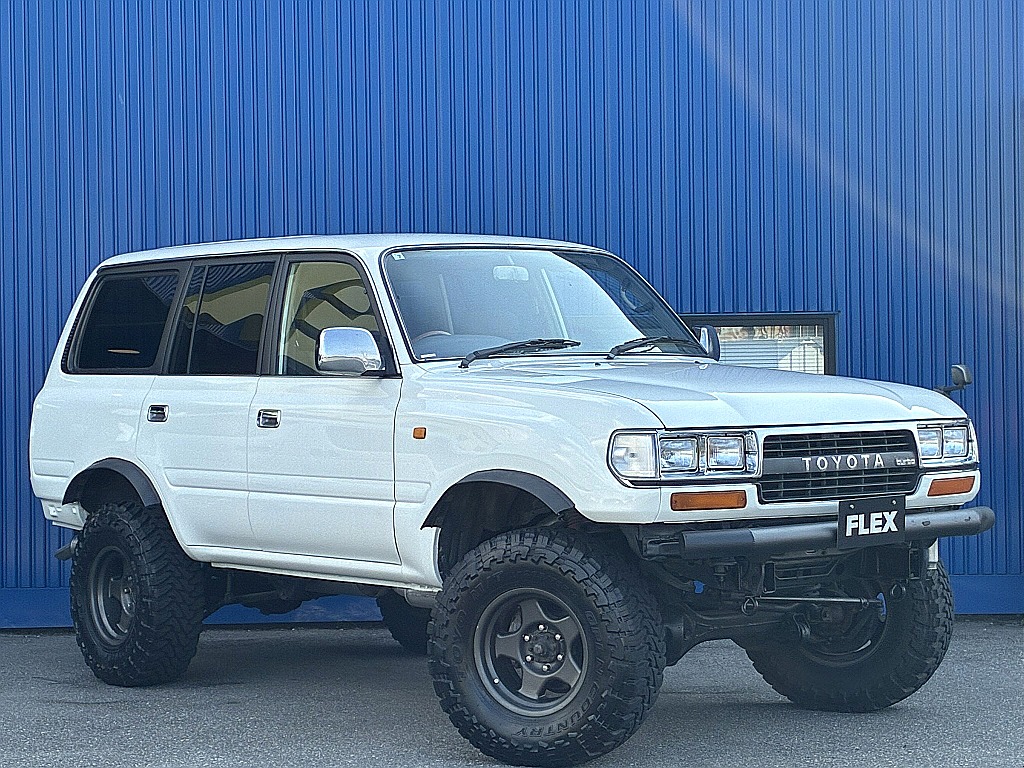 トヨタ ランドクルーザー80(3枚目)
