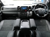 トヨタ ハイエースバン(2枚目)
