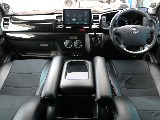 トヨタ ハイエースバン(2枚目)