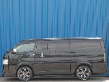 トヨタ ハイエースバン(5枚目)