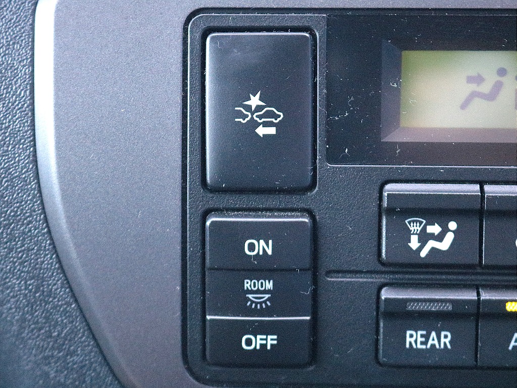 トヨタ ハイエースバン(14枚目)