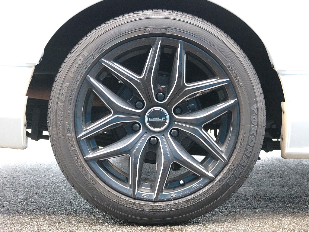 トヨタ ハイエースバン(19枚目)