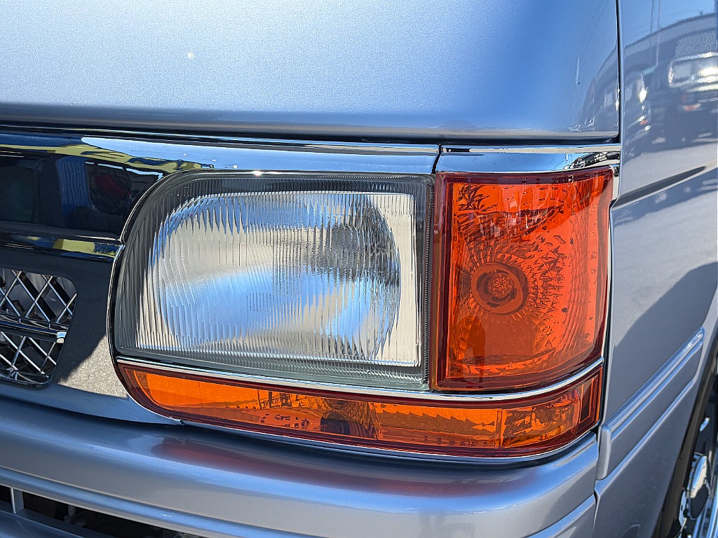 トヨタ ハイエースバン(13枚目)