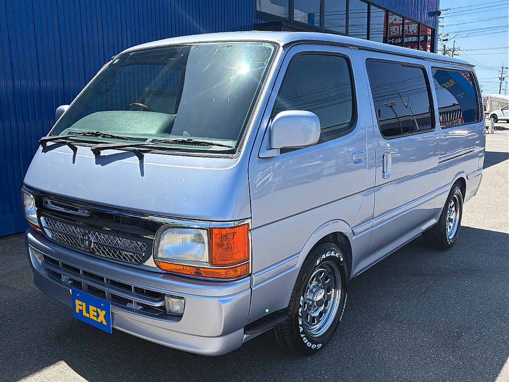 トヨタ ハイエースバン(30枚目)