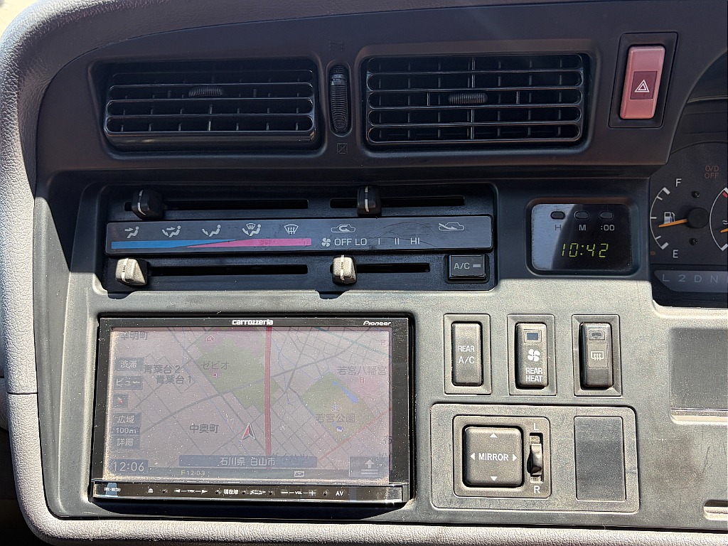 トヨタ ハイエースバン(40枚目)