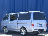 トヨタ ハイエースバン(4枚目)