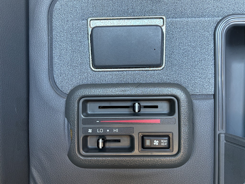 トヨタ ハイエースバン(54枚目)