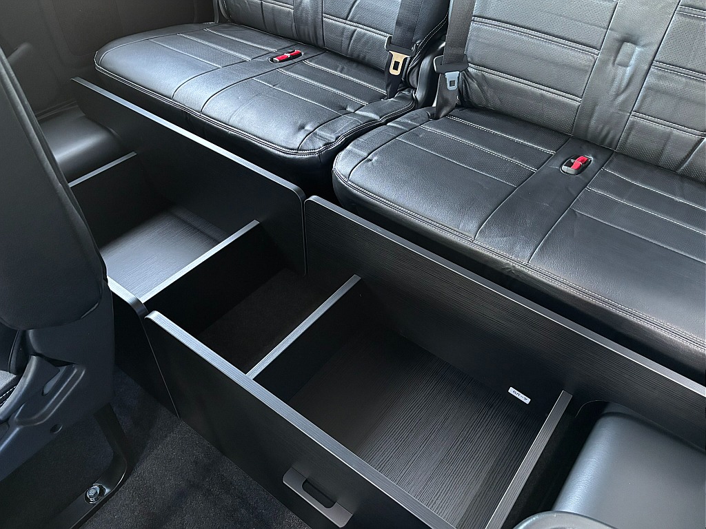 トヨタ ハイエース(8枚目)