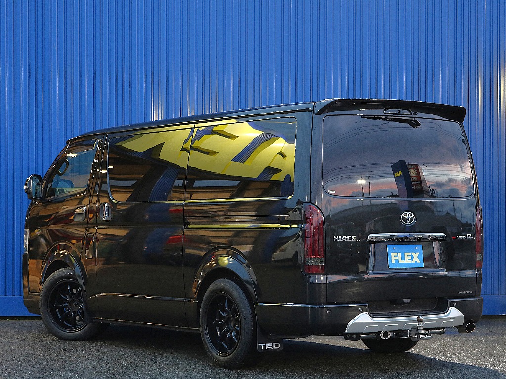 トヨタ ハイエースバン(5枚目)