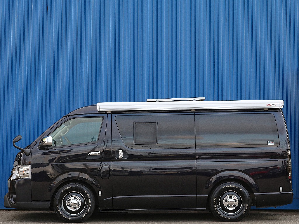 トヨタ ハイエースバン(5枚目)