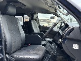 トヨタ ハイエースバン(6枚目)