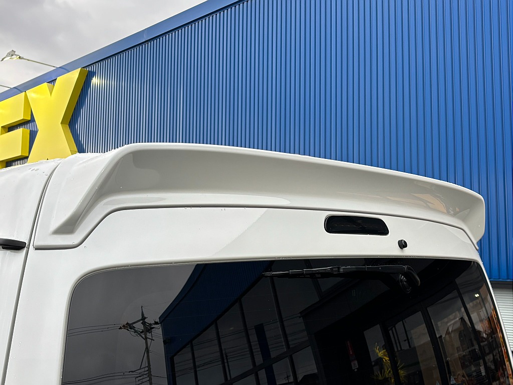 トヨタ ハイエース(17枚目)