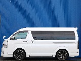 トヨタ ハイエース(5枚目)