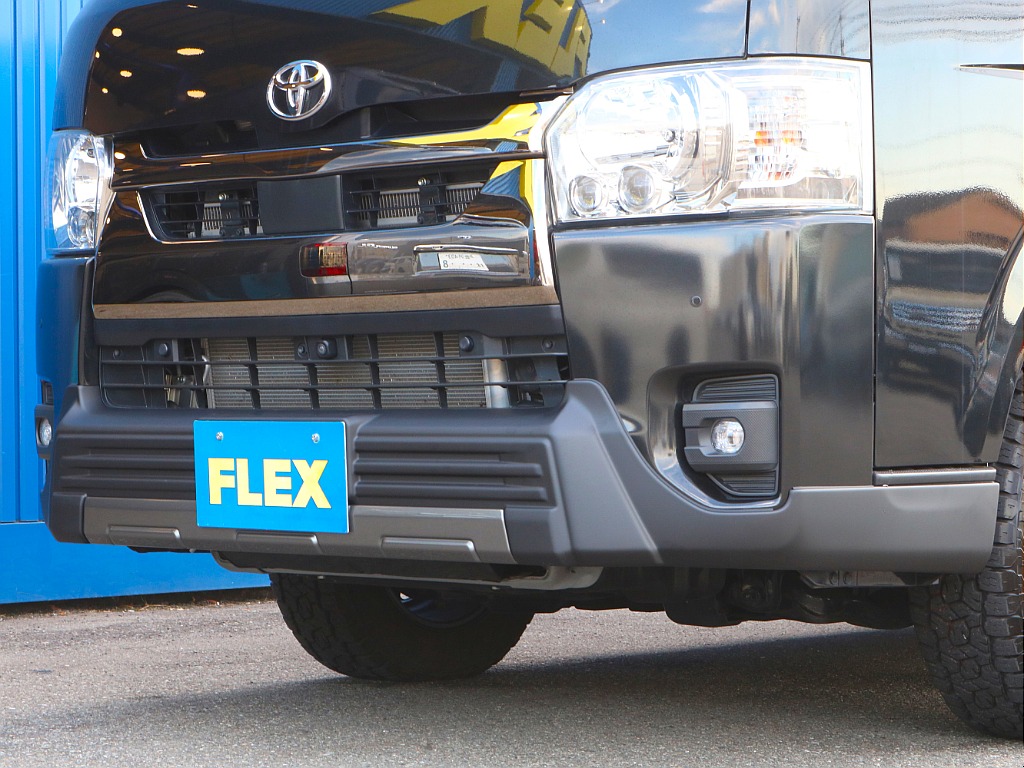 トヨタ&nbsp;ハイエースバン&nbsp;5D2.8DTスーパーGLダークプライムⅡL 4WD&nbsp;アゲスタイル 7型 ESSEXホイール&nbsp;石川県の詳細画像&nbsp;その15