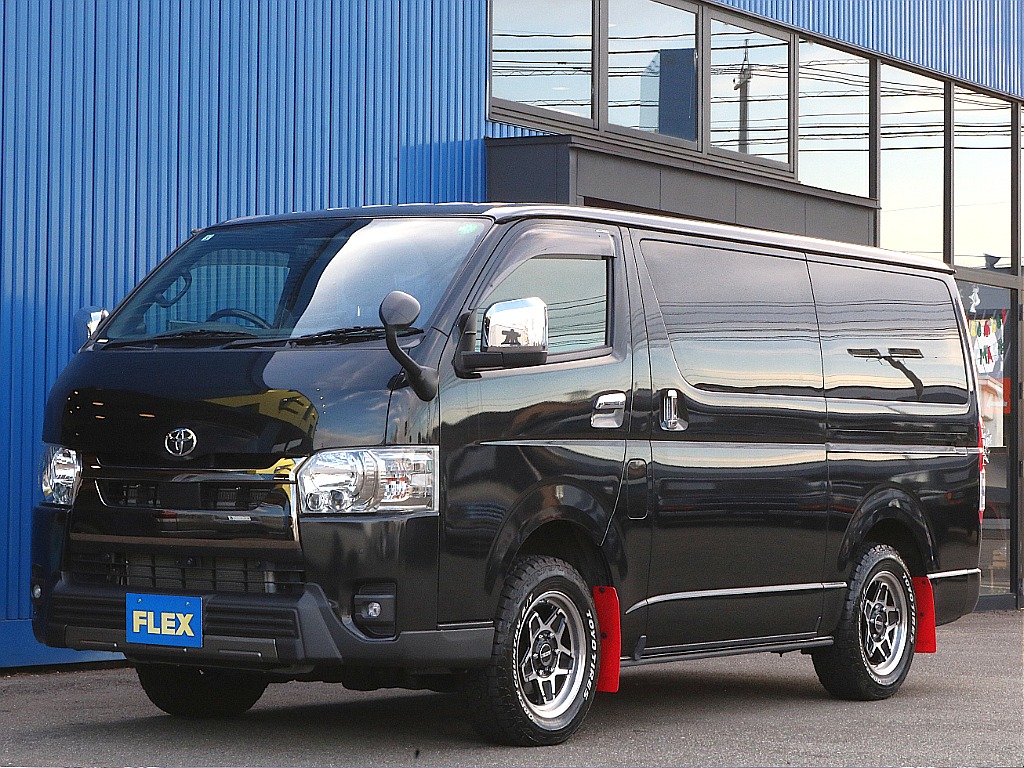 トヨタ&nbsp;ハイエースバン&nbsp;5D2.8DTスーパーGLダークプライムⅡL 4WD&nbsp;アゲスタイル 7型 ESSEXホイール&nbsp;石川県の詳細画像&nbsp;その20
