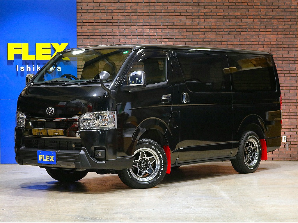 トヨタ&nbsp;ハイエースバン&nbsp;5D2.8DTスーパーGLダークプライムⅡL 4WD&nbsp;アゲスタイル 7型 ESSEXホイール&nbsp;石川県