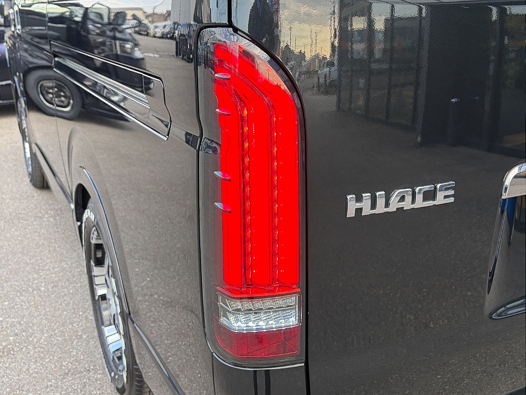 トヨタ ハイエースバン(44枚目)