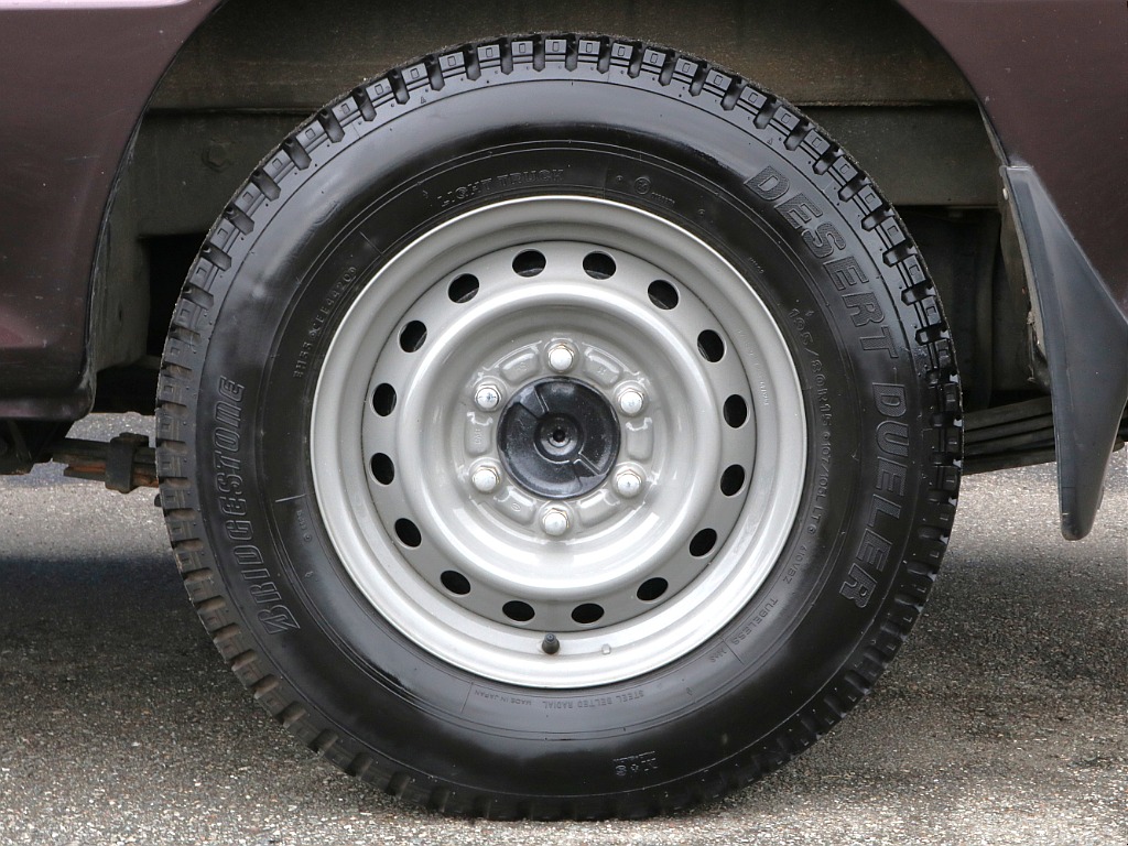 トヨタ ハイエースバン(19枚目)