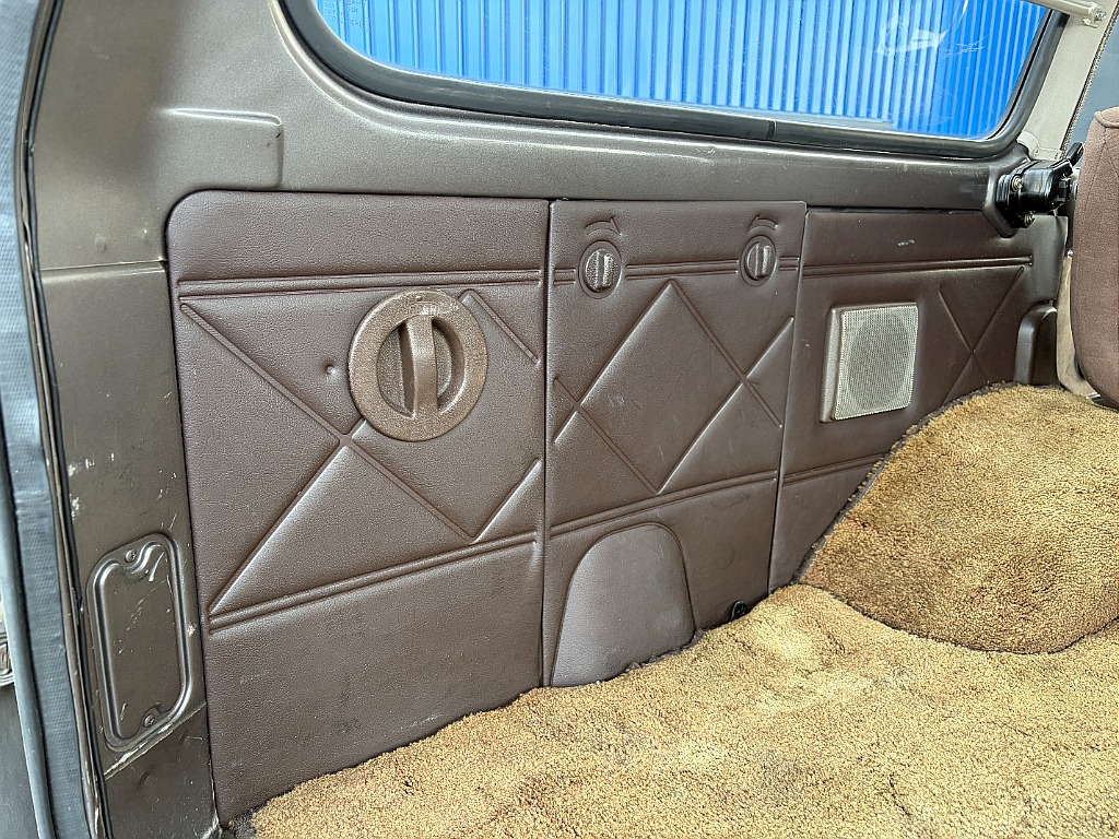 荷室内装状態☆