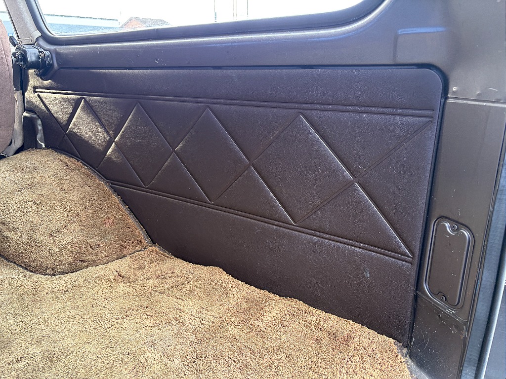 荷室内装状態☆