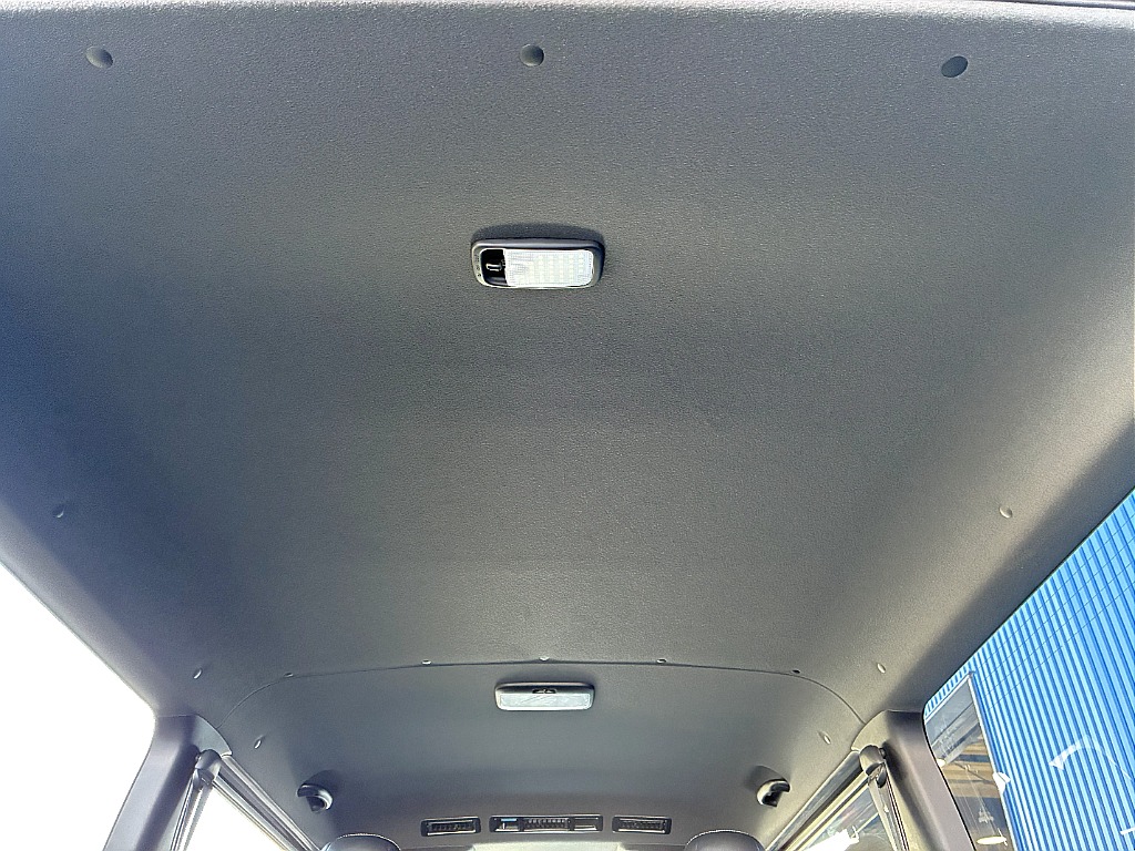 トヨタ ハイエースバン(12枚目)