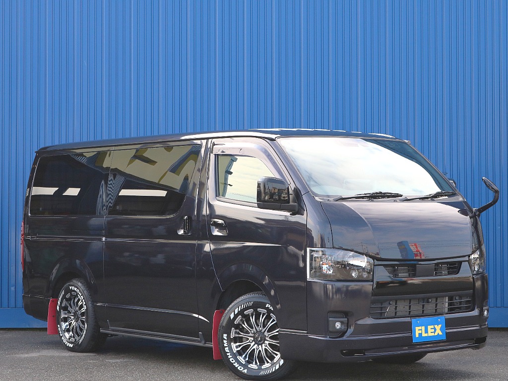 トヨタ ハイエースバン(3枚目)