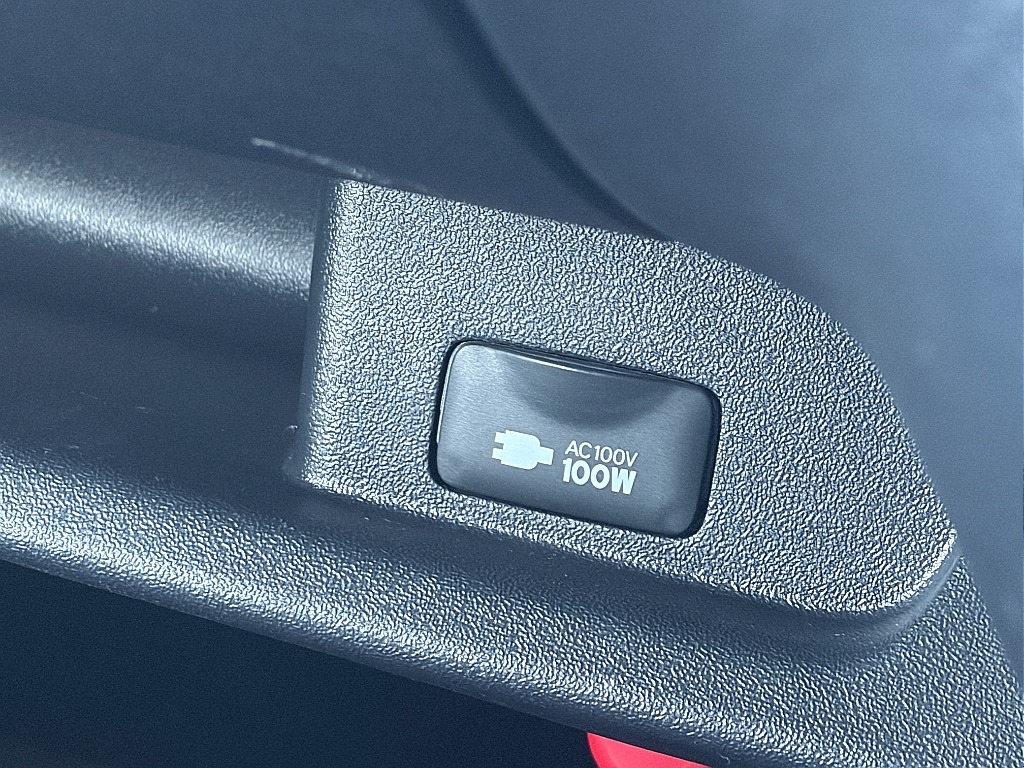 トヨタ ハイエースバン(17枚目)